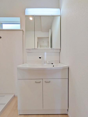 _ސ쌧lsJ搣J2ڂ̐VzˌĂ̐ʑEʏ