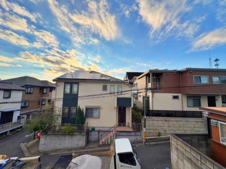 �_�ސ쌧���l�s���i�c�R����̐V�z��ˌ��Ă̏Z�˂���̒��]�ʐ^