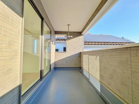 _ސ쌧lsJ拴3ڂ̐VzˌẴoRj[