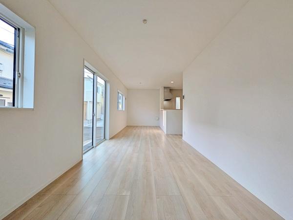 _ސ쌧lsJ拴3ڂ̐VzˌẴrO