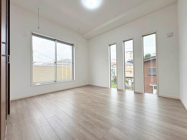 �_�ސ쌧���l�s��q��X���u2���ڂ̐V�z��ˌ��Ă̗m��