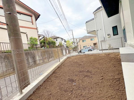 �_�ސ쌧���l�s��q��X���u2���ڂ̐V�z��ˌ��Ă̒�