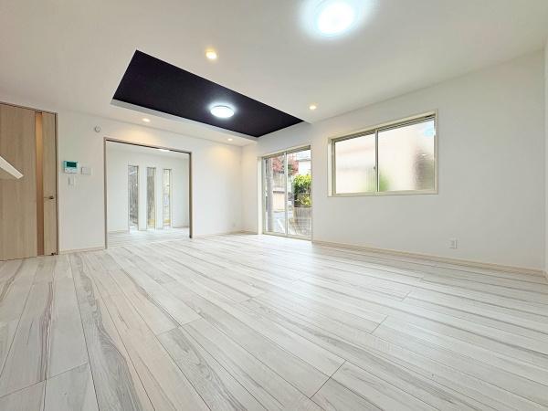 �_�ސ쌧���l�s��q��X���u2���ڂ̐V�z��ˌ��Ẵ��r���O