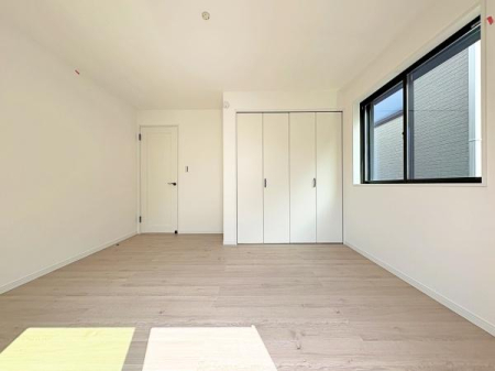 �_�ސ쌧���l�s�`�k��V�g�c��1���ڂ̐V�z��ˌ��Ă̗m��