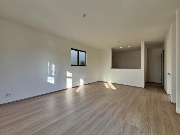 �_�ސ쌧���l�s���擌�v�ے��̐V�z��ˌ��Ẵ��r���O