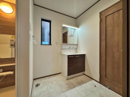 _ސ쌧͌sߊ1ڂ̐VzˌĂ̐ʑEʏ