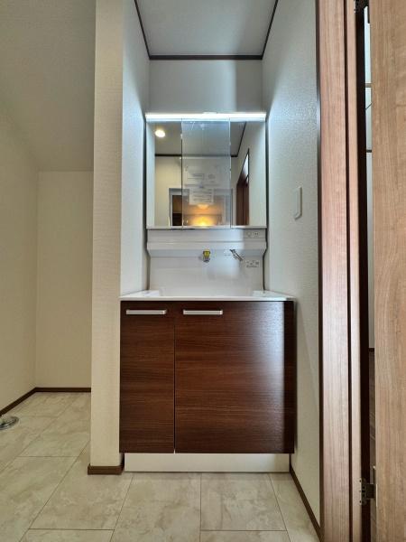 _ސ쌧͌sߊ1ڂ̐VzˌĂ̐ʑEʏ