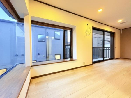 �_�ސ쌧����s�Ó��7���ڂ̒��È�ˌ��Ẵ��r���O