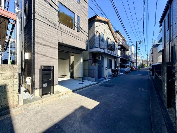 _ސ쌧ls擌c̐VzˌĂ̑OʓH܂ތnʐ^