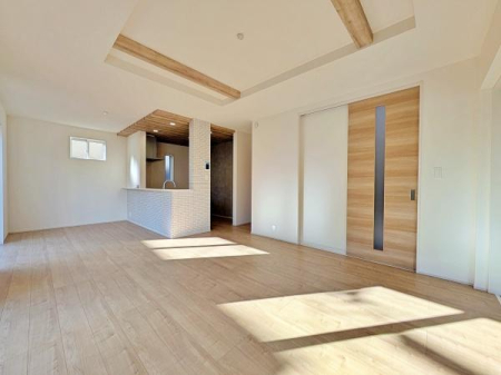 _ސ쌧lsJ摊2ڂ̐VzˌẴrO