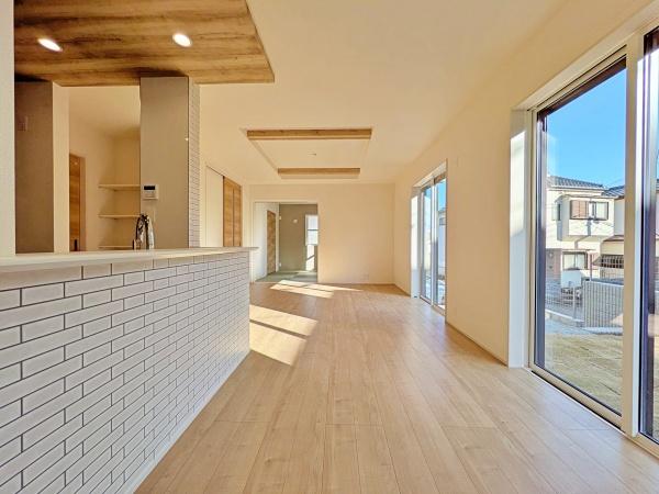 _ސ쌧lsJ摊2ڂ̐VzˌẴrO