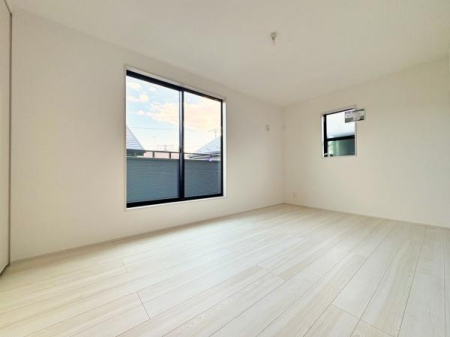 �_�ސ쌧���l�s���������̐V�z��ˌ��Ă̗m��