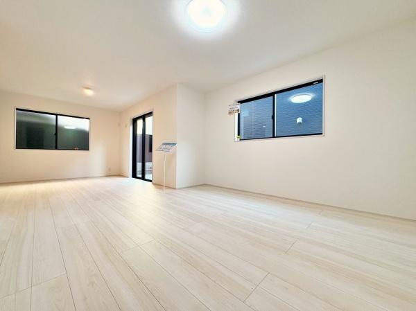 �_�ސ쌧���l�s���������̐V�z��ˌ��Ẵ��r���O