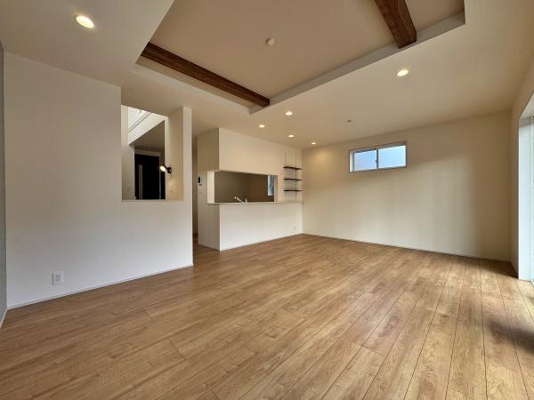 �_�ސ쌧����s�p�c�̐V�z��ˌ��Ẵ��r���O