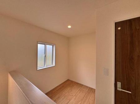 �_�ސ쌧����s�p�c�̐V�z��ˌ��Ẵ��r���O