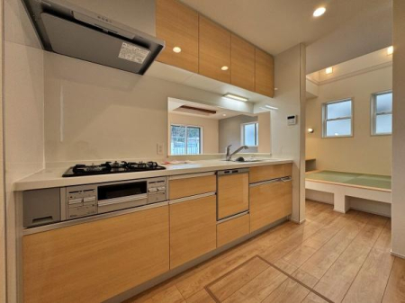 �_�ސ쌧����s�p�c�̐V�z��ˌ��ẴL�b�`��