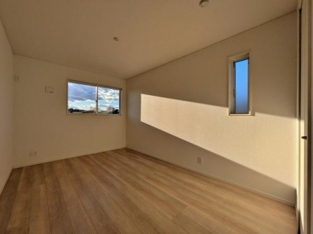 _ސ쌧lstޗǒ̐VzˌĂ̎q