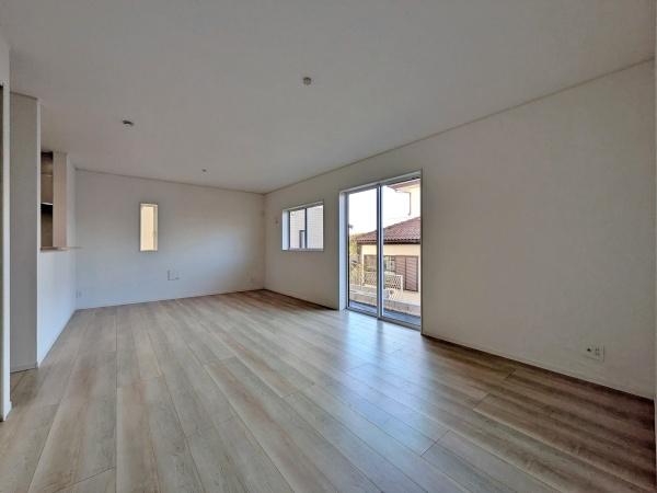 _ސ쌧lstޗǒ̐VzˌẴrO