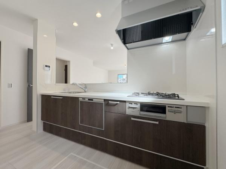 �_�ސ쌧����s�T���̐V�z��ˌ��ẴL�b�`��