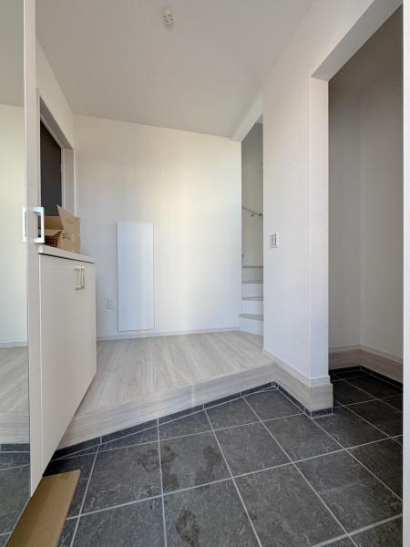 �_�ސ쌧����s�T���̐V�z��ˌ��Ă̌���