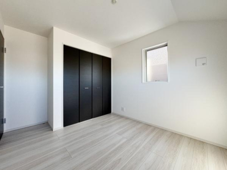 �_�ސ쌧����s�T���̐V�z��ˌ��Ă̗m��