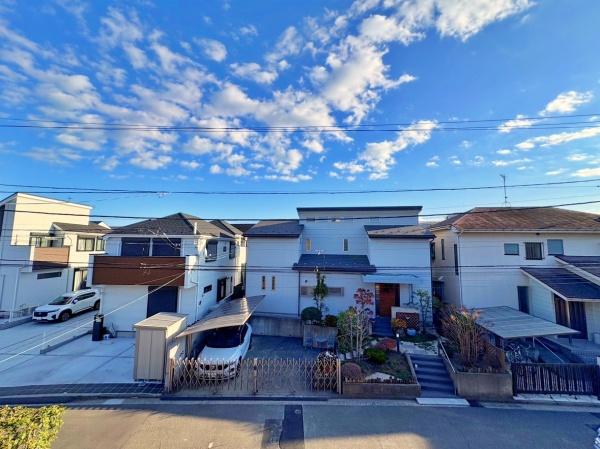 �_�ސ쌧���l�s���������̐V�z��ˌ��Ă̏Z�˂���̒��]�ʐ^