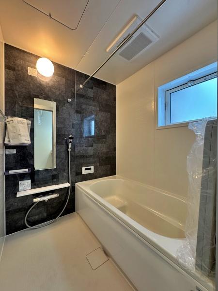 �_�ސ쌧����s�p�c�̐V�z��ˌ��Ă̗���