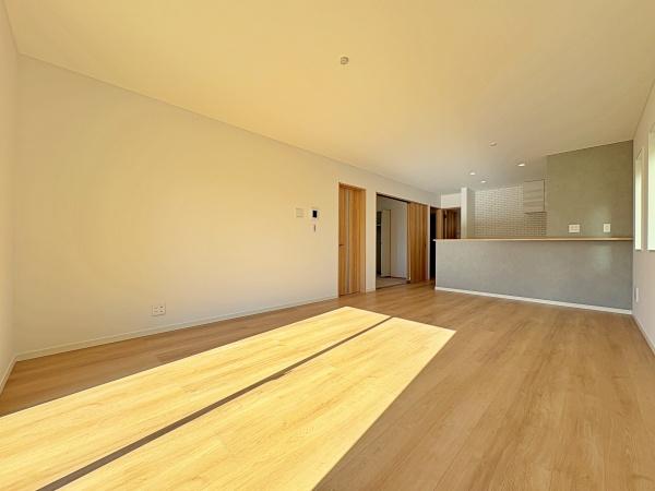 _ސ쌧ls`扺iJ5ڂ̐VzˌẴrO