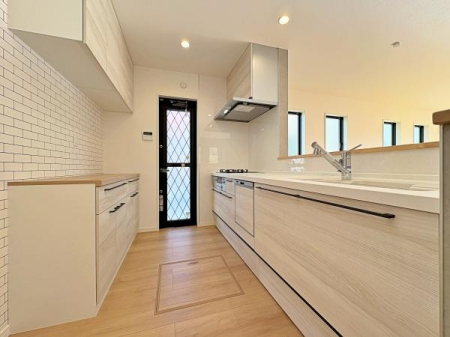 _ސ쌧ls`扺iJ5ڂ̐VzˌẴLb`