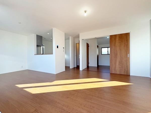 �_�ސ쌧��a�s��a�c�̐V�z��ˌ��Ẵ��r���O