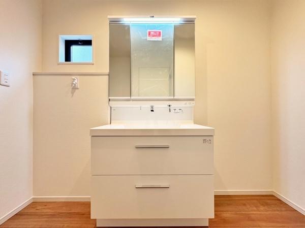 �_�ސ쌧���l�s�t�悠���ݖ�4���ڂ̐V�z��ˌ��Ă̐��ʑ�E���ʏ�