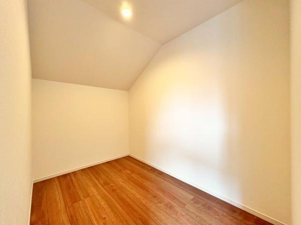 �_�ސ쌧���l�s�t�悠���ݖ�4���ڂ̐V�z��ˌ��Ă̎��[