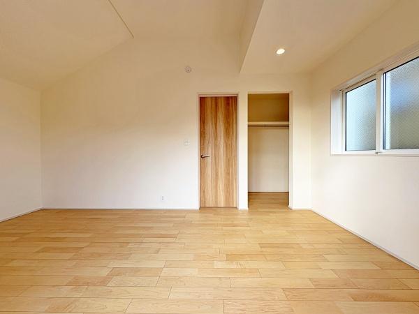 �_�ސ쌧���l�s����{����3���ڂ̐V�z��ˌ��Ă̗m��