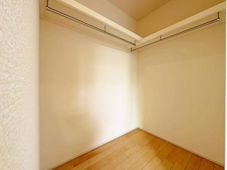 �_�ސ쌧���l�s����{����3���ڂ̐V�z��ˌ��Ă̎��[