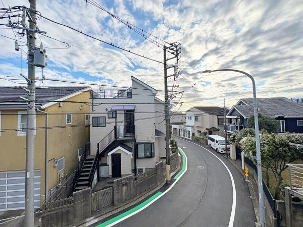 �_�ސ쌧���l�s����{����3���ڂ̐V�z��ˌ��Ă̏Z�˂���̒��]�ʐ^