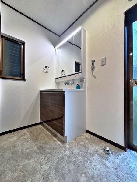 �_�ސ쌧���l�s�_�ސ��Z�p��6���ڂ̒��È�ˌ��Ă̐��ʑ�E���ʏ�