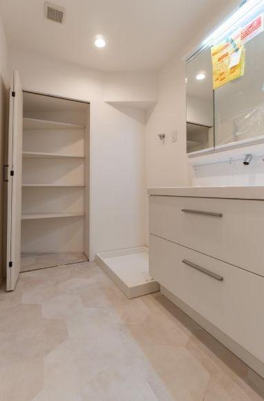 _ސ쌧ls攒3ڂ̒Ã}V̐ʑEʏ