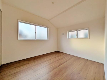 �_�ސ쌧���l�s���J�擌��̐V�z��ˌ��Ă̗m��