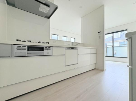 �_�ސ쌧���l�s�`���`��1���ڂ̐V�z��ˌ��ẴL�b�`��