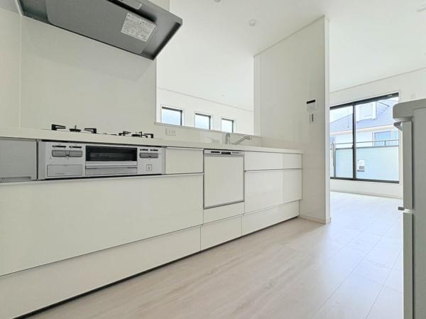 �_�ސ쌧���l�s�`���`��1���ڂ̐V�z��ˌ��ẴL�b�`��