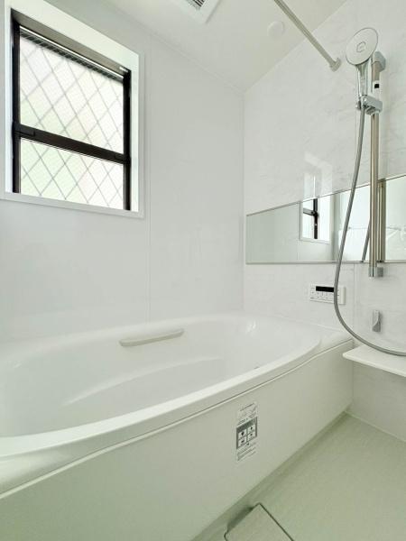 �_�ސ쌧���l�s�`���`��1���ڂ̐V�z��ˌ��Ă̗���