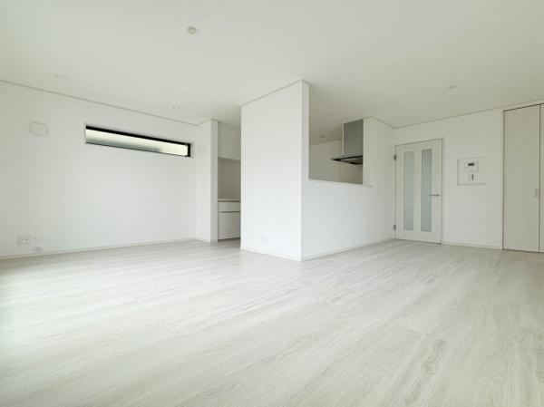 �_�ސ쌧���l�s�`���`��1���ڂ̐V�z��ˌ��Ẵ��r���O