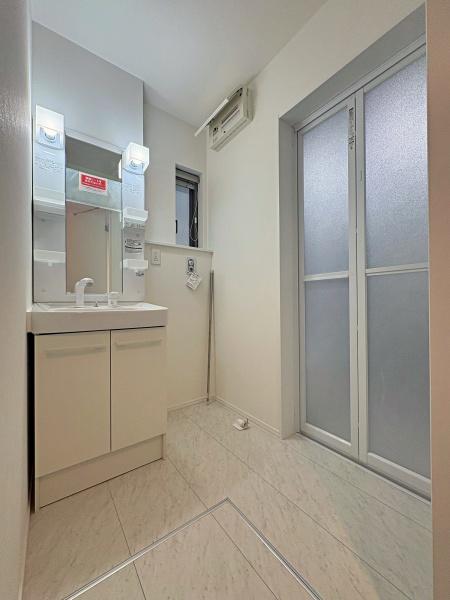 �_�ސ쌧���l�s�ߌ����̋{1���ڂ̐V�z��ˌ��Ă̐��ʑ�E���ʏ�