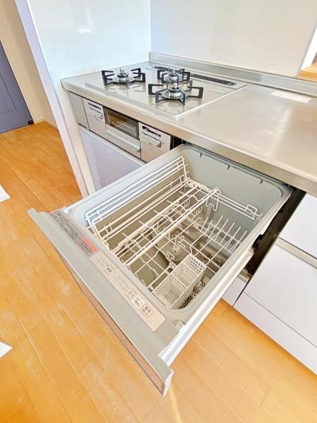 �_�ސ쌧���l�s�ߌ��抁�R1���ڂ̒��Ã}���V�����̃L�b�`��