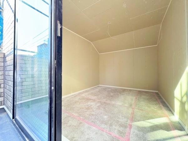 �_�ސ쌧���l�s��撆����2���ڂ̐V�z��ˌ��Ă̗m��