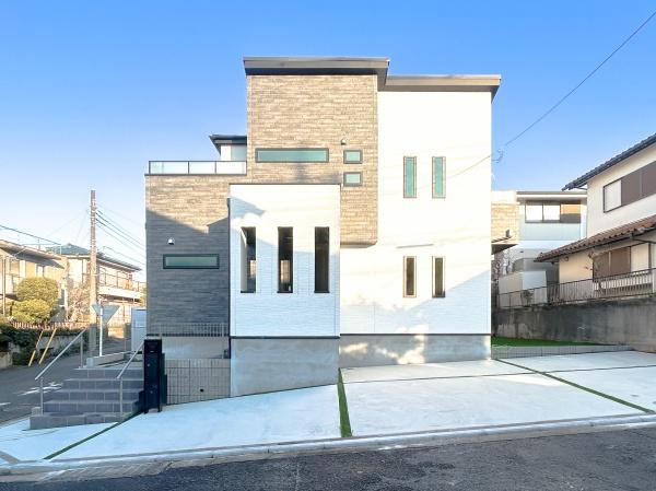 �_�ސ쌧���l�s�s�}�擌�R�c4���ڂ̐V�z��ˌ��Ă̌��n�O�ώʐ^