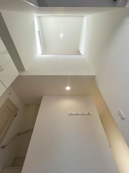 �_�ސ쌧���l�s�s�}�擌�R�c4���ڂ̐V�z��ˌ��Ă̌���