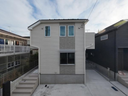 �_�ސ쌧���l�s��撆�c��4���ڂ̐V�z��ˌ��Ă̌��n�O�ώʐ^