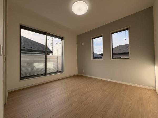 �_�ސ쌧���l�s��撆�c��4���ڂ̐V�z��ˌ��Ă̗m��