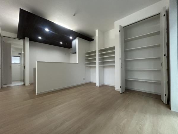 �_�ސ쌧���l�s��撆�c��4���ڂ̐V�z��ˌ��Ẵ��r���O